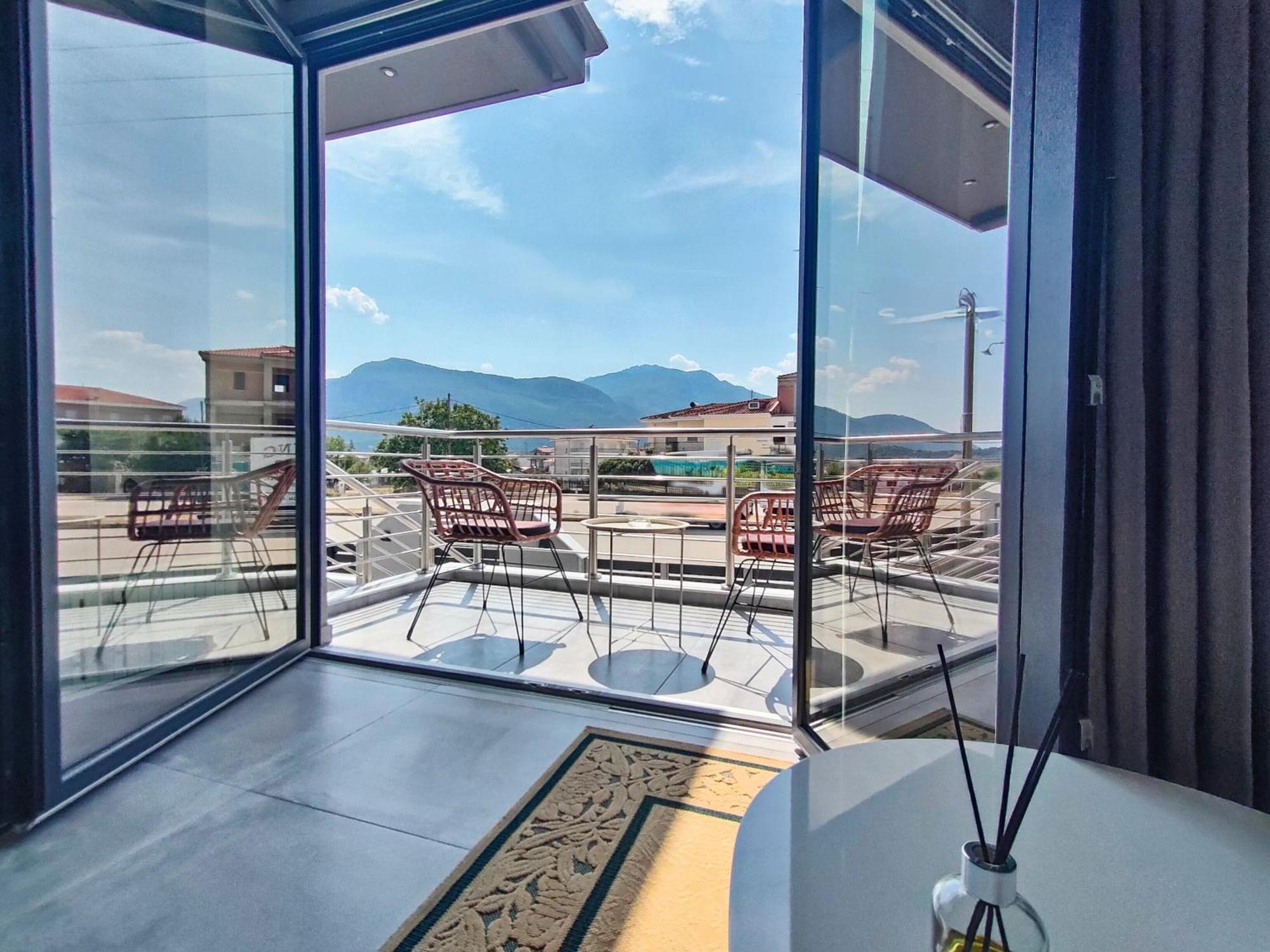 Tsikaris Boutique Guesthouse Каламбака Екстер'єр фото